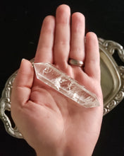 Double point quartz crystal